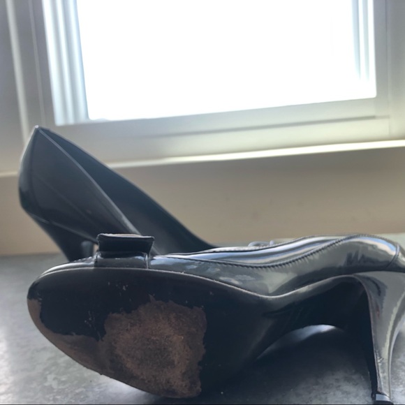 Burberry heels - Picture 3 of 7